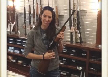 Women That Love Guns