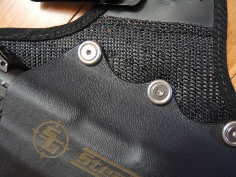 The StealthGear USA ONYX Holster USA Carry