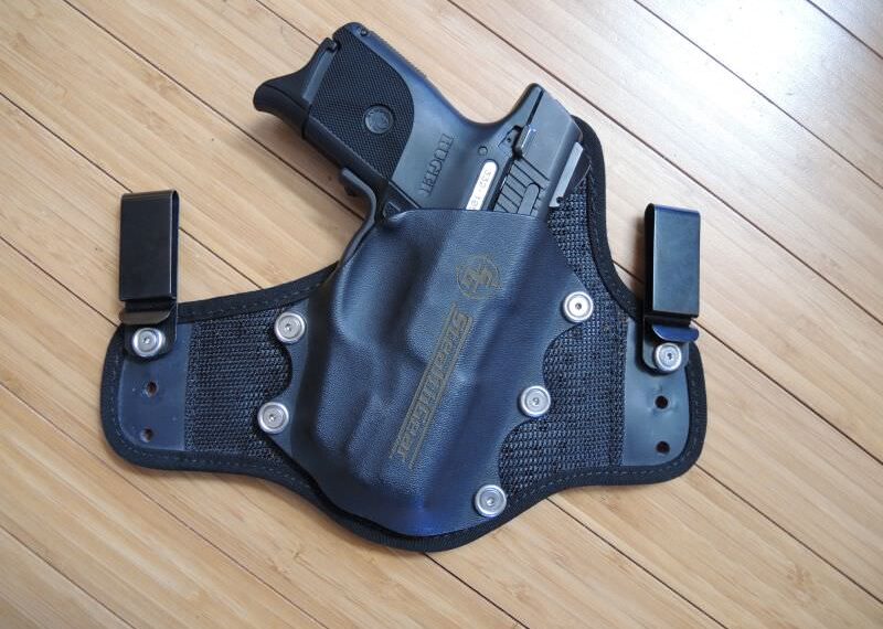 The Stealthggear USA ONYX Holster
