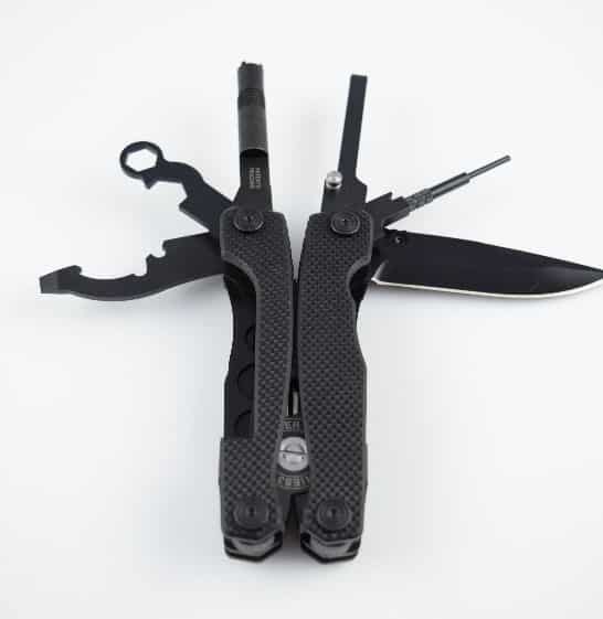 Multitasker Series 3 Multi Tool open
