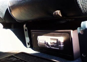 How Do You Leave Firearms In The Car Responsibly?