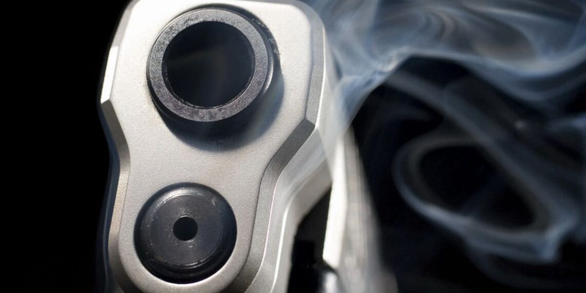 Concealed Carrier Turns the Tables on Would-Be Robber