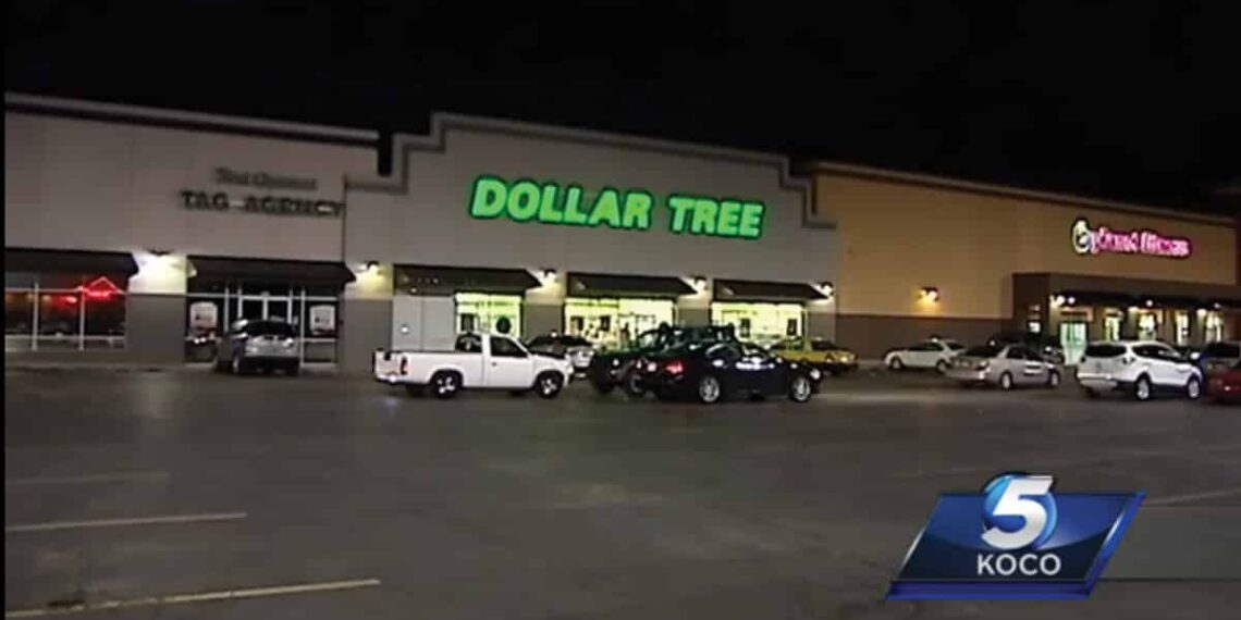 22 Year Old Woman with CCW Pulls Gun on Robbers