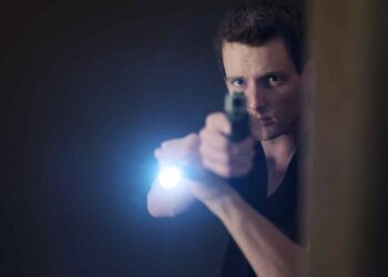 Clearing Corners And Doorways With Your Concealed Carry Handgun