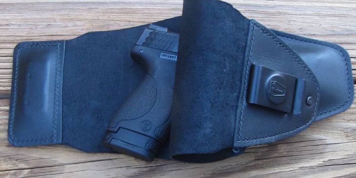 [HOLSTER REVIEW] The Urban Carry Holster