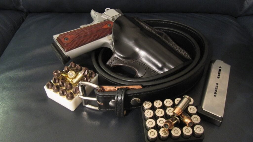 [FIREARM REVIEW] Colt 1911 XSE Combat Commander .45