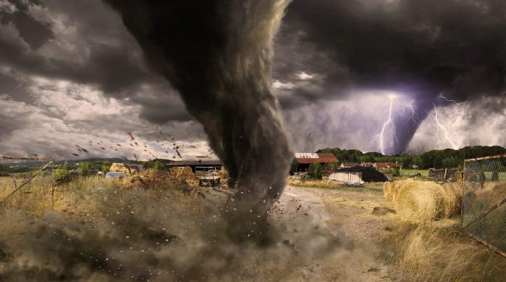 Natural Disasters: 5 Tips For Keeping It Cool And Concealed