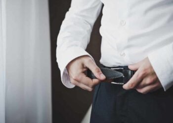 Tuckable Holsters: Options for Wearing a Gun under Tucked-in Shirts