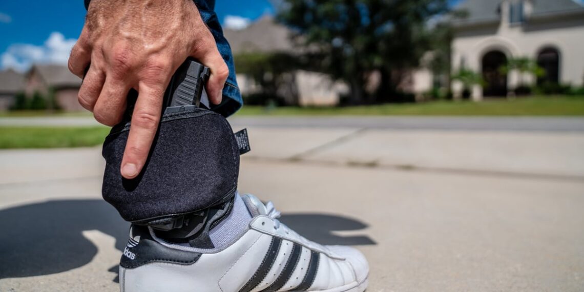 3 Arguments For and Against Carrying A Backup Gun For EDC