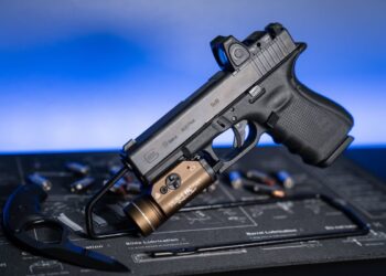 Train with One Gun: Familiarity Maximizes Performance