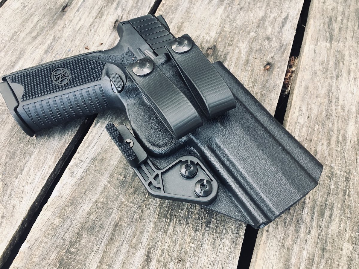 Henry Holsters AIWB/IWB Holster Review USA Carry