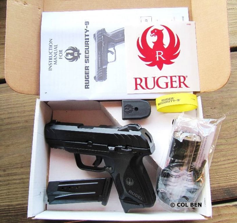 Security-9 Compact, 2 Steel Mags, Lock, Extra Baseplate, and Instruction Manual