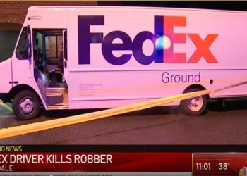 Armed Fedex Driver Kills Robber After Being Shot