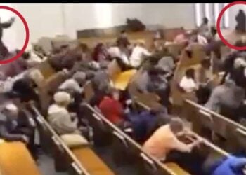 [GRAPHIC CONTENT] Video of Texas Church Shooter and Four Armed Citizens Springing to Action