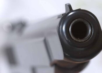 Auto Burglary Suspect Caught In The Act, Held At Gunpoint For Officers