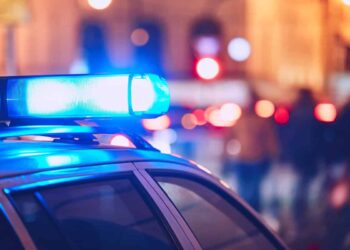 Chicago Police Overwhelmed During Riots, Mayor Says Don't Take Matters Into Your Own Hands