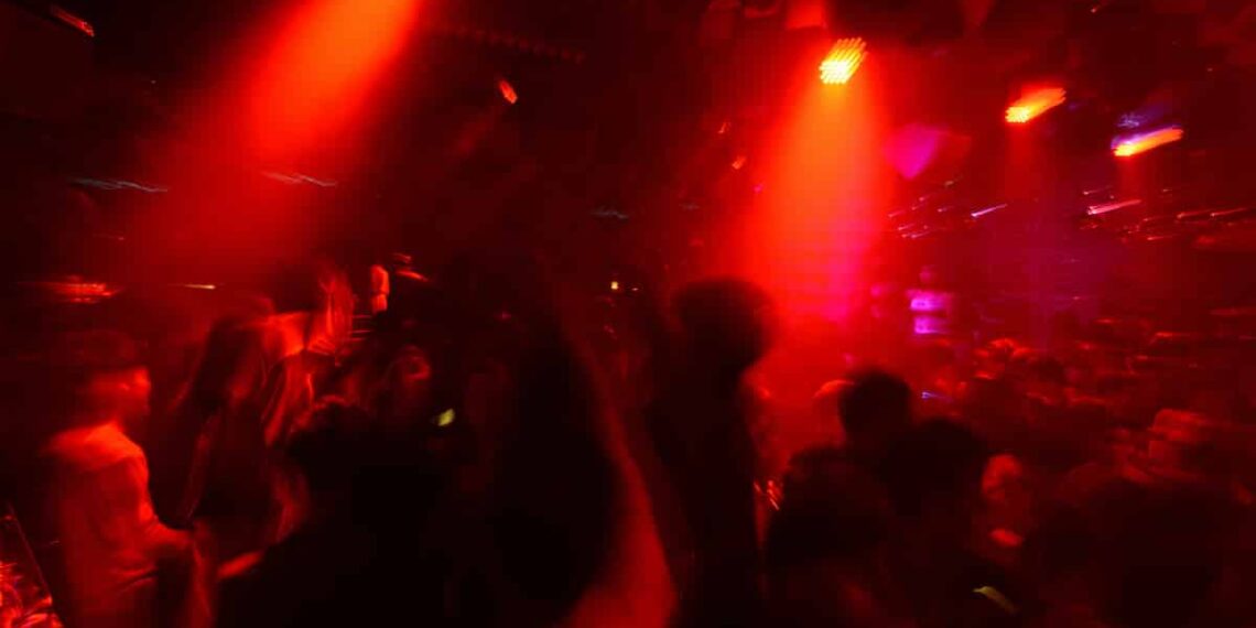 Man Opens Fire In Nightclub Shot By Employee Of Club
