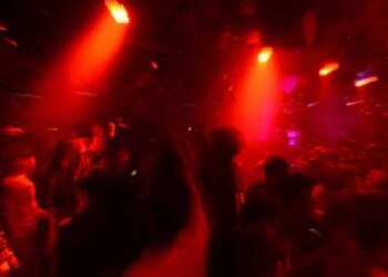 Man Opens Fire In Nightclub Shot By Employee Of Club