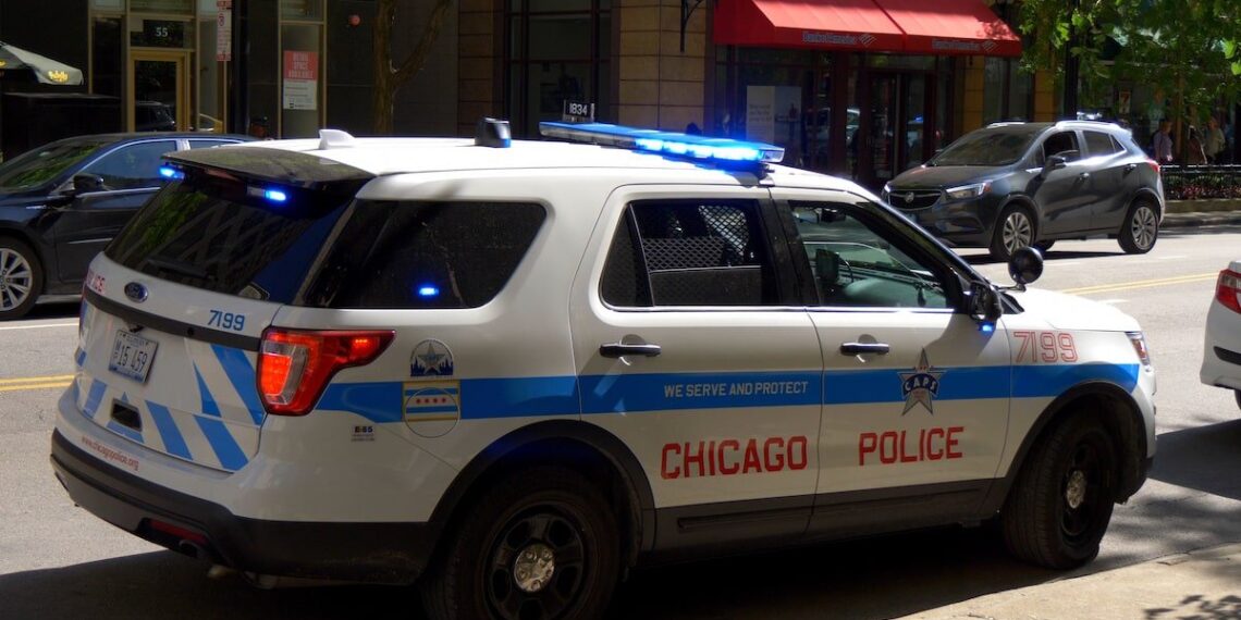 Licensed Concealed Carry Holder In Chicago Forced To Defend Himself From Inside Vehicle