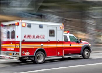 Paramedic Shoots Boyfriend that Shot Him and Another While Treating His Girlfriend