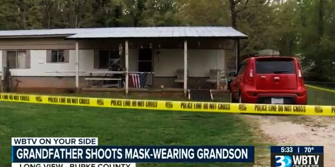 Grandfather Shoots Mask-Wearing Grandson Who Broke In and Attacked Him