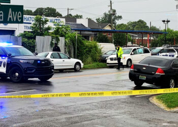 Auto Repair Worker Kills Robber in Shootout at Shop