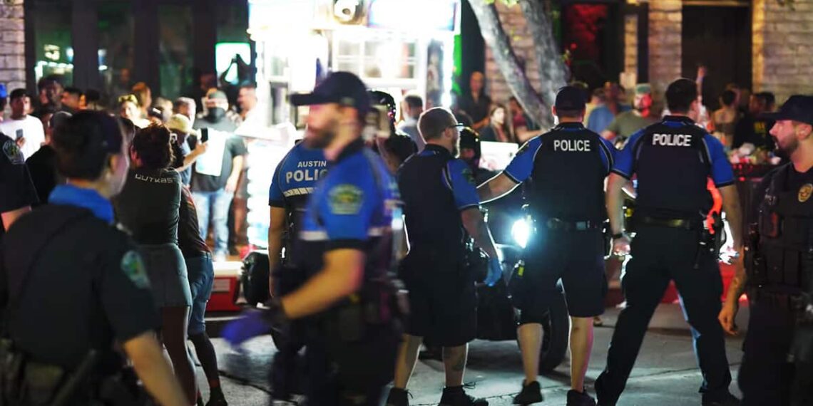 Austin Mass Shooting Leaves 14 Injured; Police Search for 2 Suspects