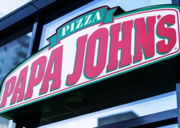 Papa John’s Deliver Driver Shoots Man Attempting To Rob Him At Knifepoint