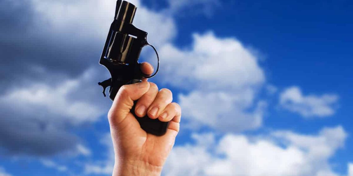 Woman Fires Warning Shot and at Fleeing Burglar; Hitting Him in Hand