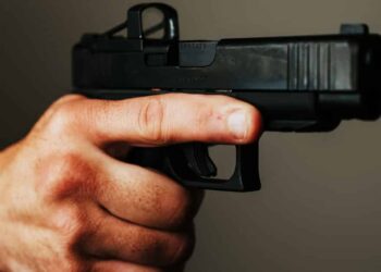 Intruder Shirtless and Barking Before Being Shot by Homeowner