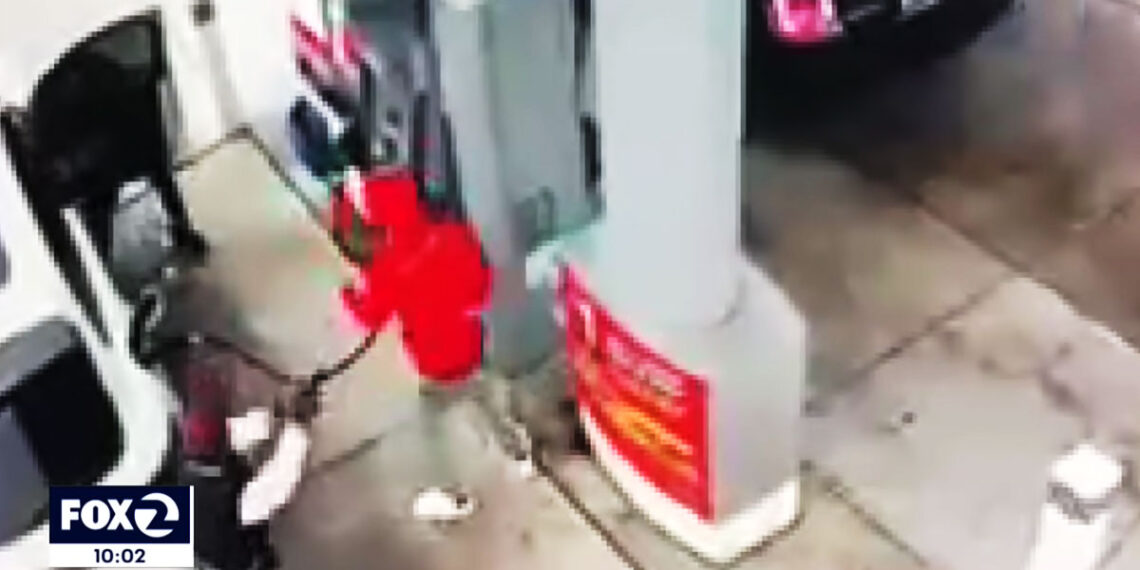 Gas Station Shootout Between Retired Captain and 4 Robbers Caught on Camera