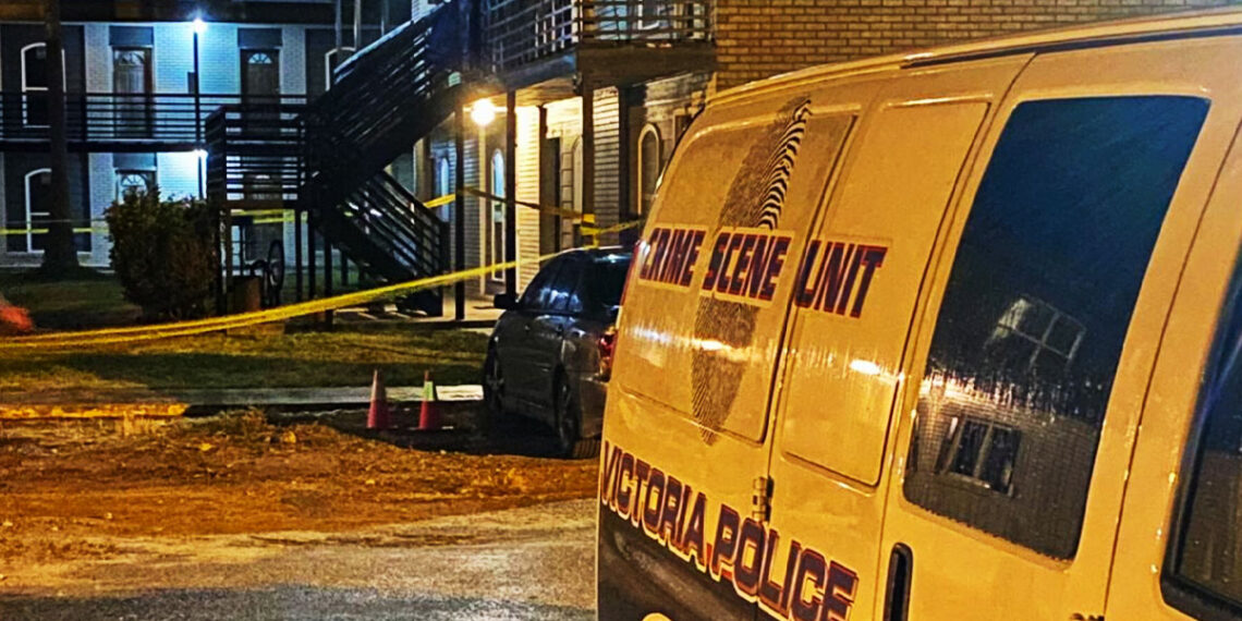 Injured Resident Shoots at Home Invaders Killing One