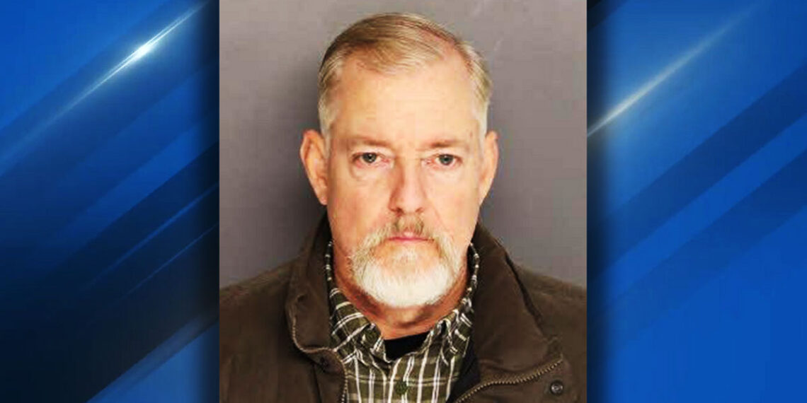 Gun Store Owner Shoots Employee in the Face; Mistook Real Gun for BB Gun After Prank