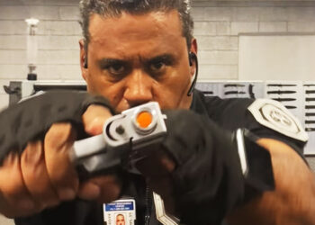 Never Carry a Bullet in the Chamber to "Increase Your Survivability" - Says This Guy