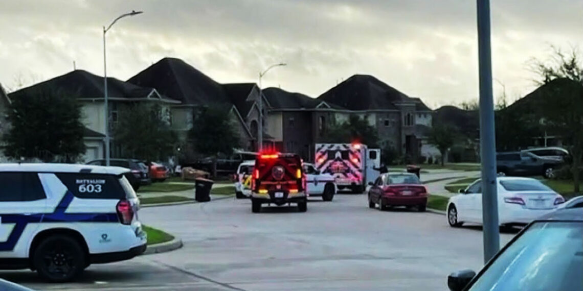 Woman Fires At Least 9 Shots at Fleeing Suspects Who Stabbed Her Husband