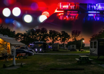 Woman Shoots Out Fiber Internet Line Trying to Break Up Trailer Park Fight