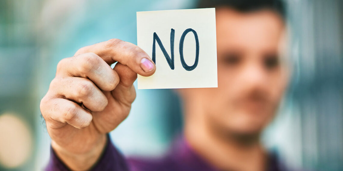Don't Be “That Guy”: The Don'ts of Self-Defense