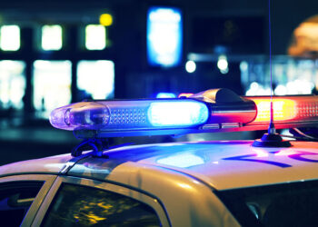 Taxi Driver Held At Gunpoint, Draws and Shoots 1 of 3 Armed Carjackers