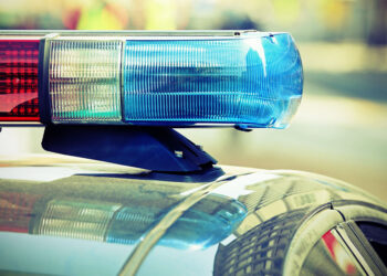 Good Samaritan Stabs Man Trying to Steal Woman's Purse