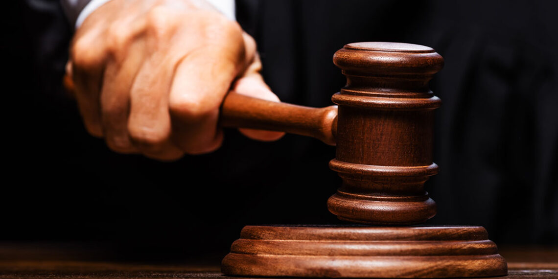 Illinois Homeowner Acquitted After Fatally Shooting Man in Rear End