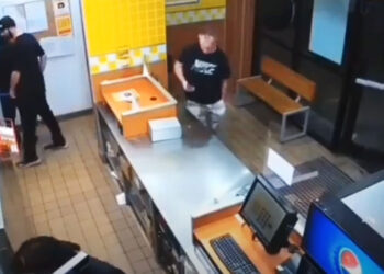 Man Has Negligent Discharge in Pizza Shop, Acts Like It Was the Door Slamming