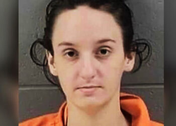 23-Year-Old Female Burglar Picks the Wrong House; Get's Shot Twice