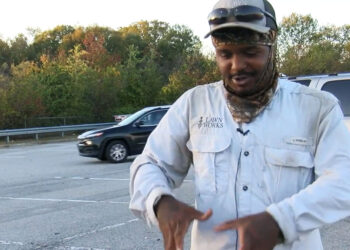 Armed Bystander Saves Child From Suspected Kidnapper