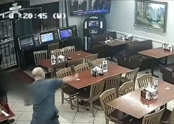 Extended Video Shows Armed Customer’s Actions After Fatally Shooting Robber With Fake Gun