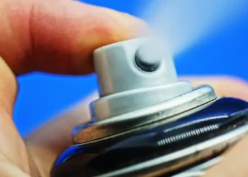 Man Fatally Shoots Neighbor That Sprayed Him in the Face w/ Wasp Spray