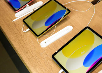 iPads and CCW Permits: Apple's Security Chief Faces Renewed Legal Challenge