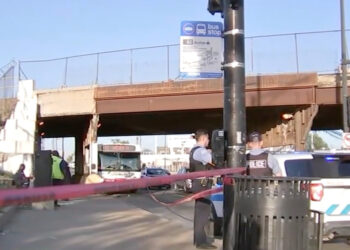 Concealed Carry Holder Reacts to Gunman Shooting CTA Bus Supervisor