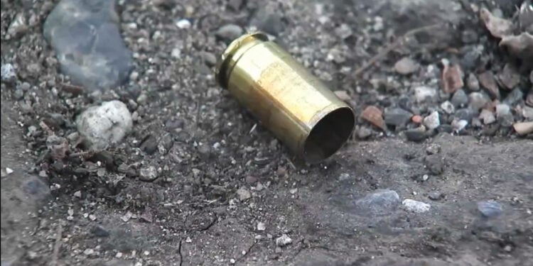Philadelphia Concealed Carrier Engages in Gunfight with Robbers, Surveillance Video Captures Sounds of the Encounter