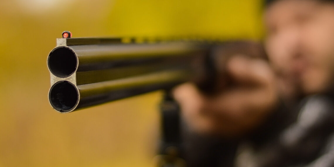 Fresno Resident Heroically Detains Armed Suspects w/ Shotgun Until Police Arrive