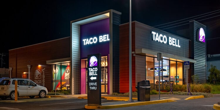 Man Fatally Shot After Pointing Gun in Taco Bell Drive-Thru Argument